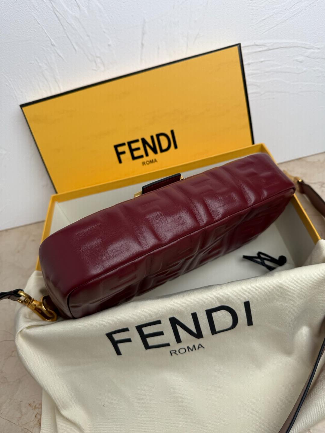 FDNI-Bags - Strap Story - 910