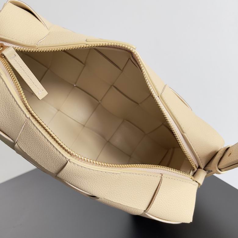 BTVA-Bags - Strap Story - 138