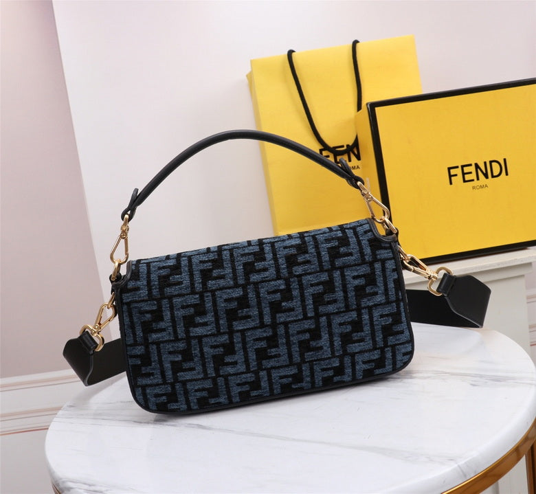 FDNI-Bags - Strap Story - 555