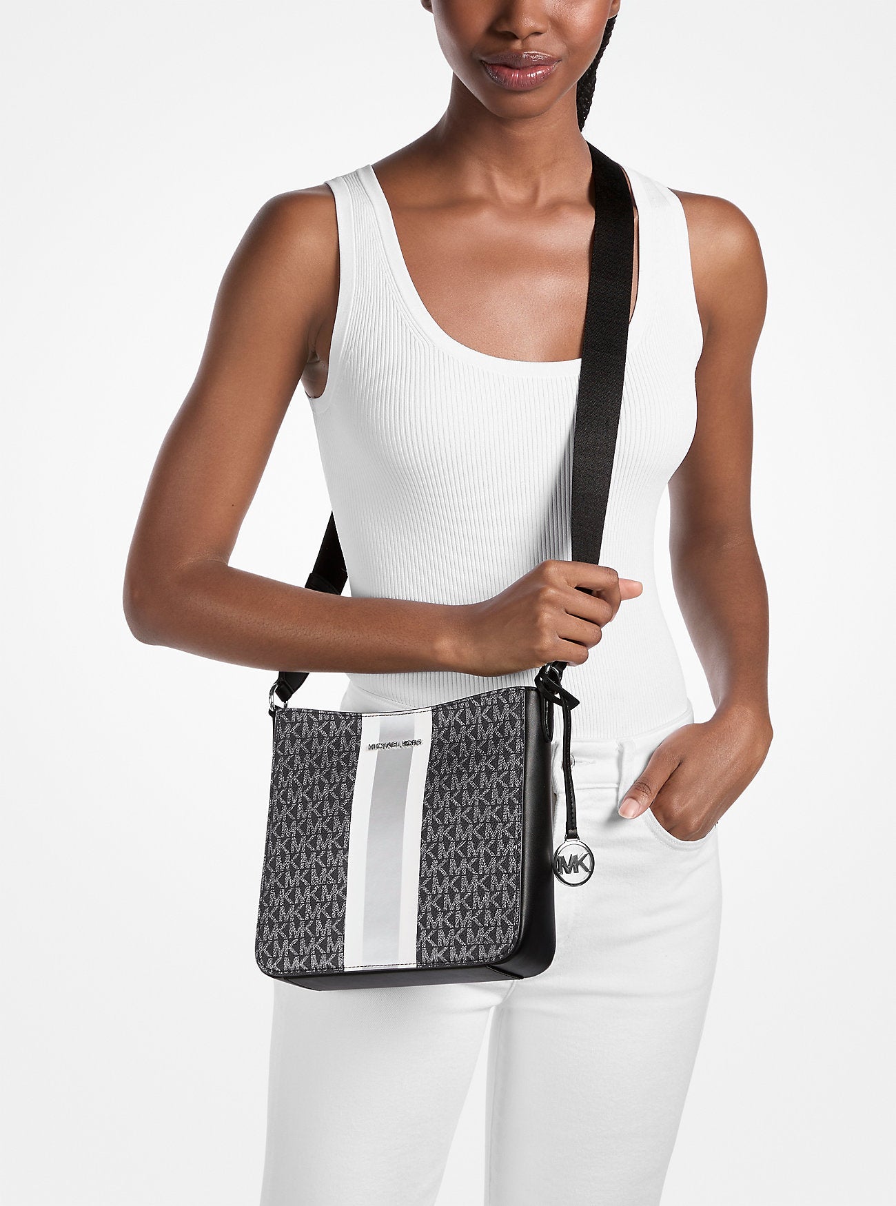 StrapStory - Crossbody 780