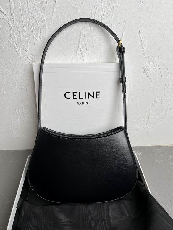 CLNE-Bags - Strap Story - 618