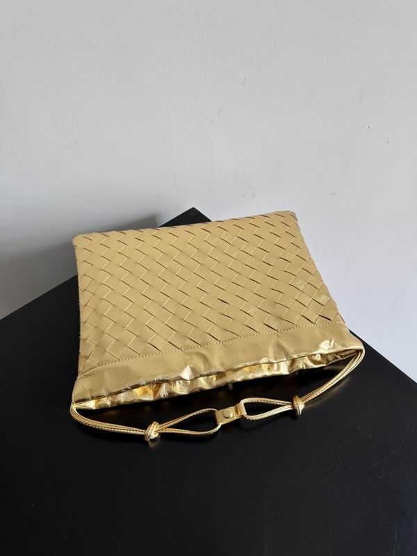 BTVA-Bags - Strap Story - 411