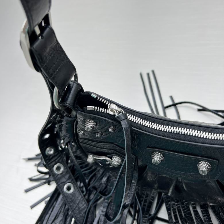BLGA-Bags - Strap Story - 330