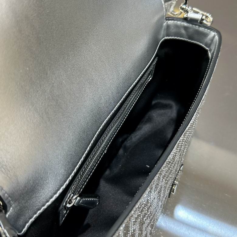 FDNI-Bags - Strap Story - 007