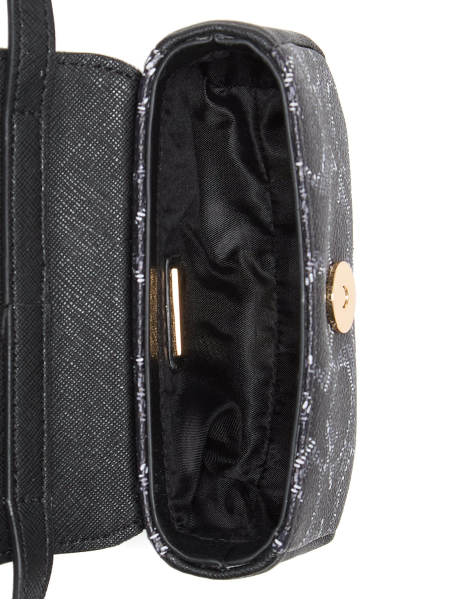 StrapStory - Crossbody 555