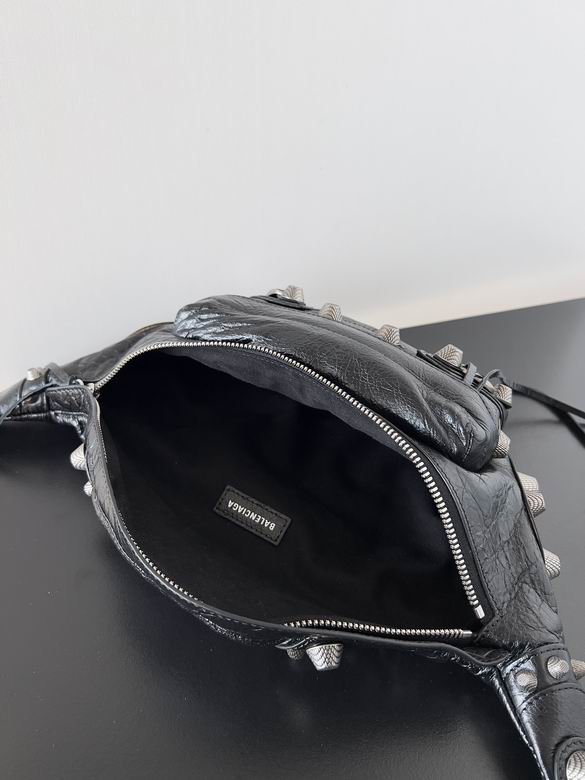 BLGA-Bags - Strap Story - 096