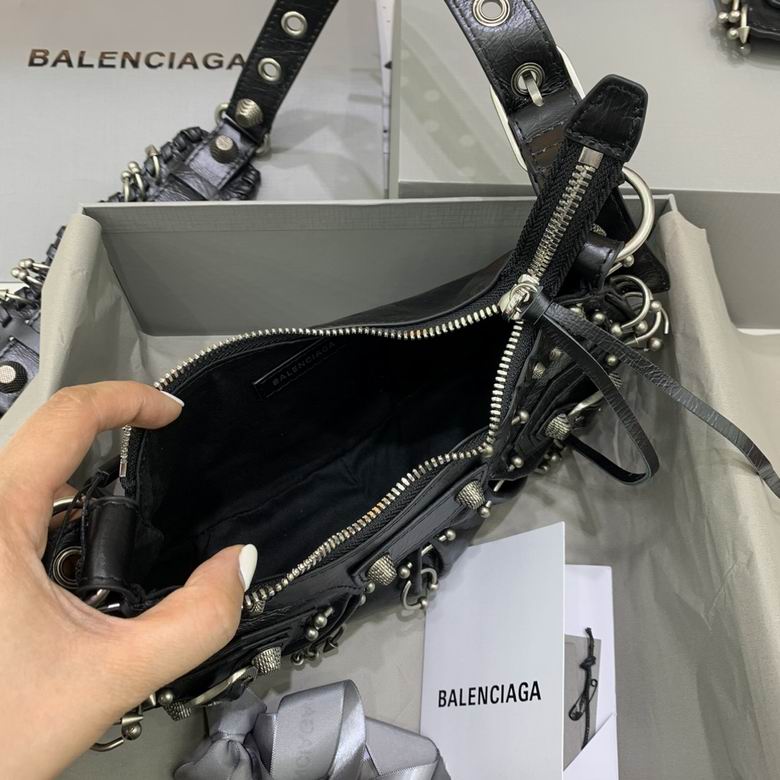BLGA-Bags - Strap Story - 553