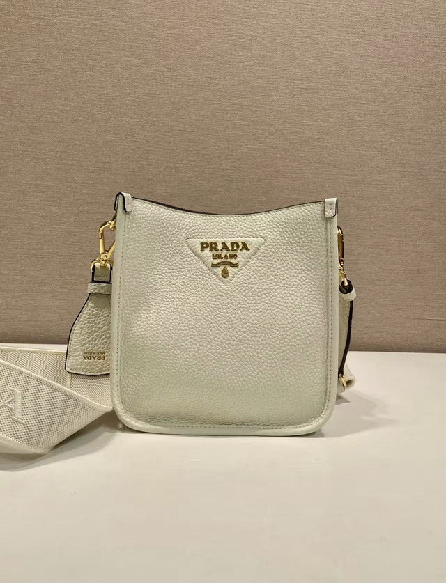 PRD-Bags - Strap Story - 1952