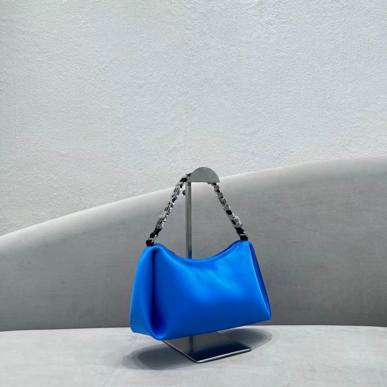 AXWG-Bag - Strap Story - 008
