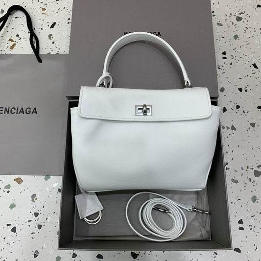 BLGA-Bags - Strap Story - 690