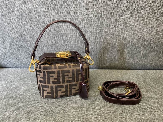 FDNI-Bags - Strap Story - 541