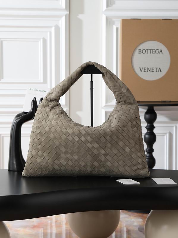 BTVA-Bags - Strap Story - 540