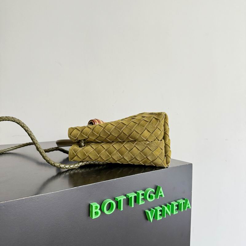 BTVA-Bags - Strap Story - 350