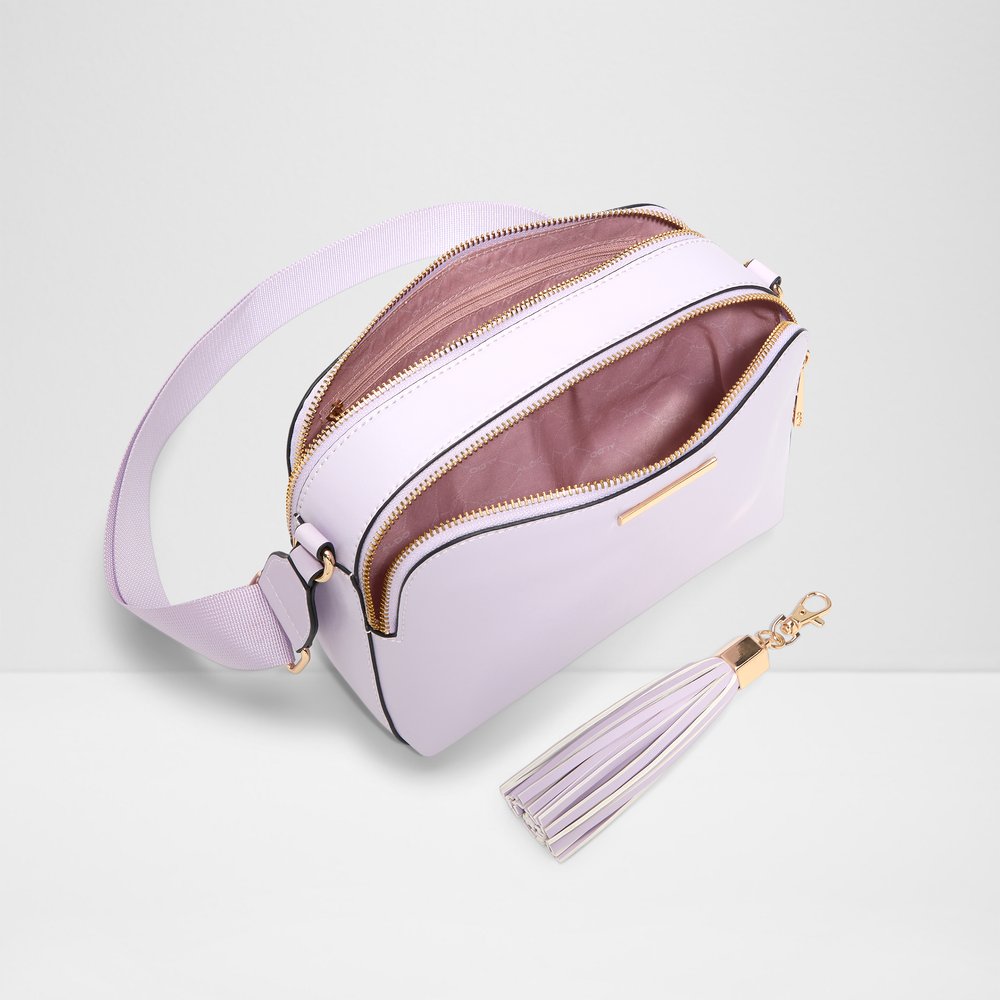 StrapStory - Crossbody 2008