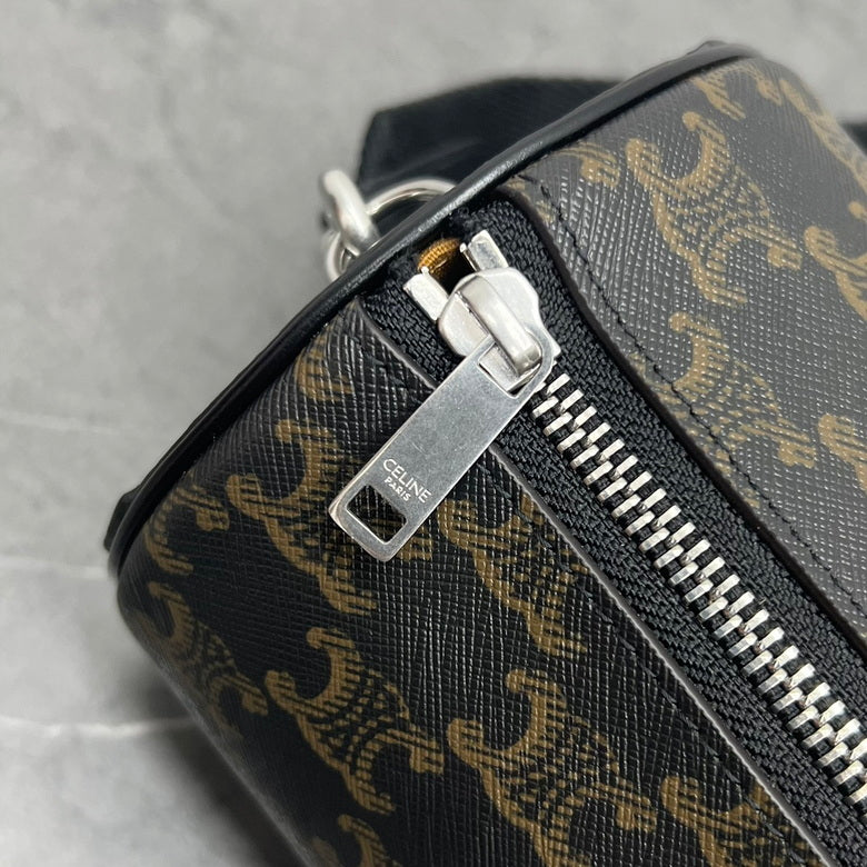 CLNE-Bags - Strap Story - 550