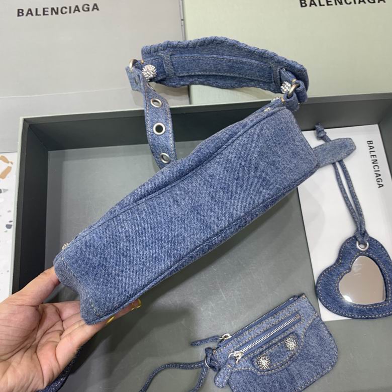 BLGA-Bags - Strap Story - 315