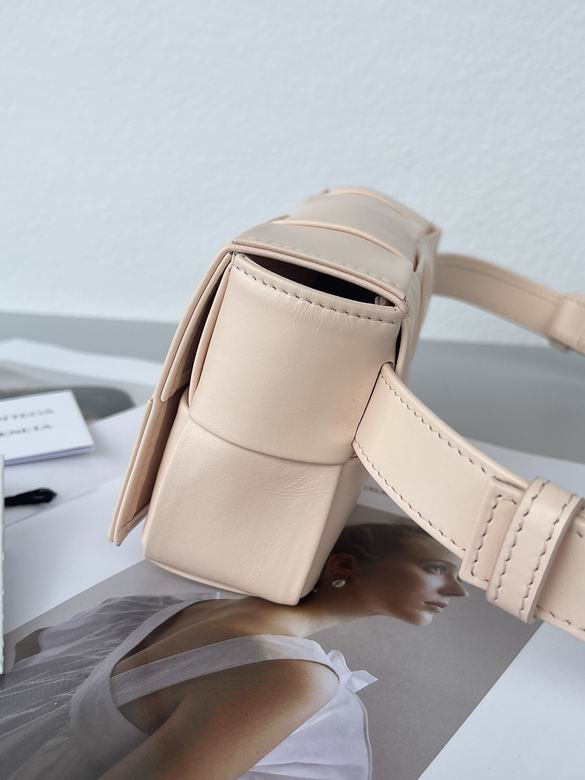 BTVA-Bags - Strap Story - 157