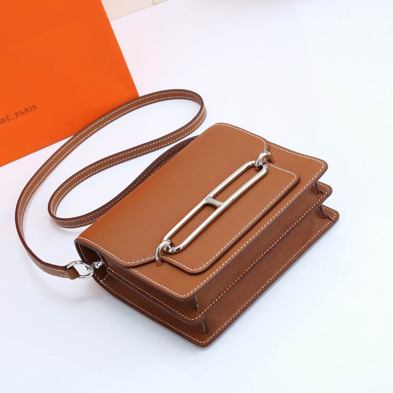 HMSM-Bags - Strap Story - 056
