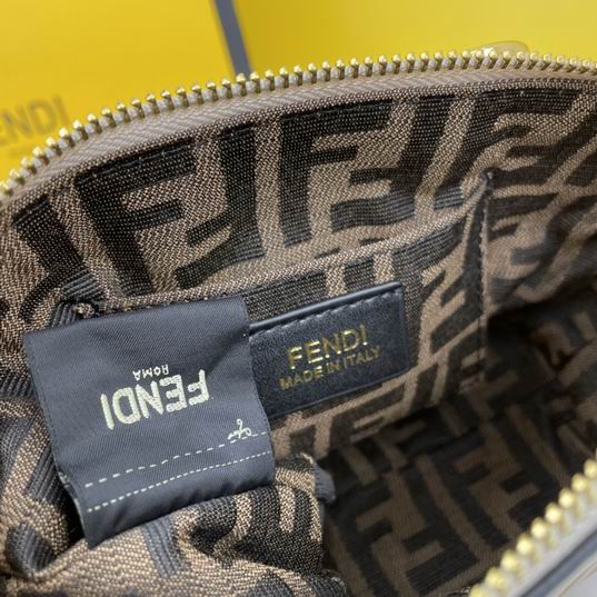 FDNI-Bags - Strap Story - 223