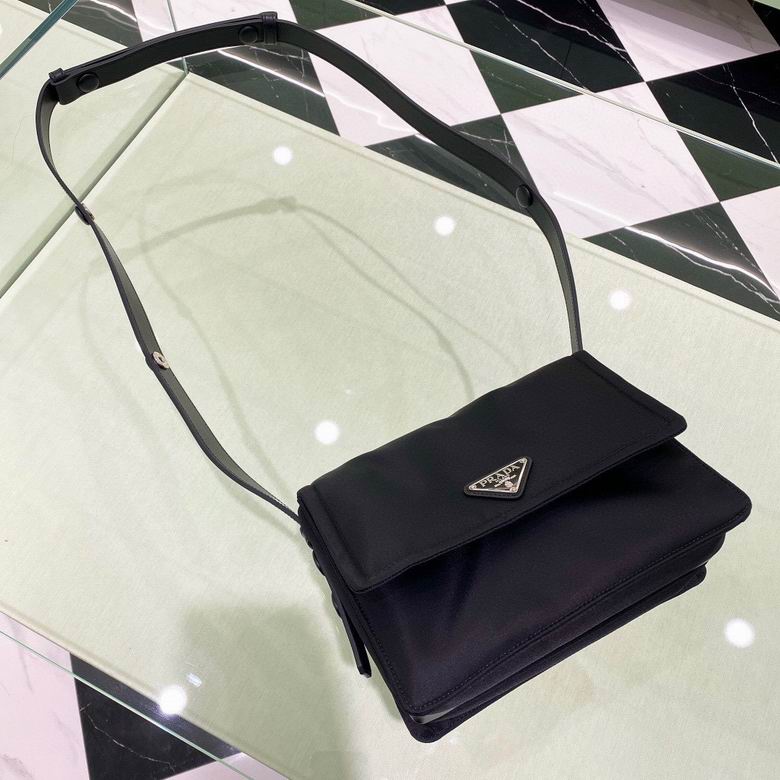 PRD-Bags - Strap Story - 2114