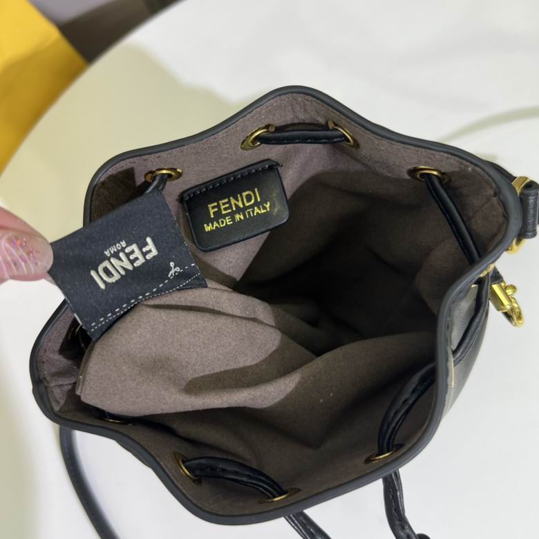 FDNI-Bags - Strap Story - 051