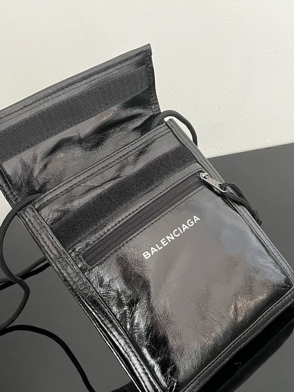 BLGA-Bags - Strap Story - 029