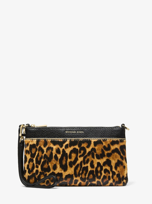 StrapStory - Wristlet 357
