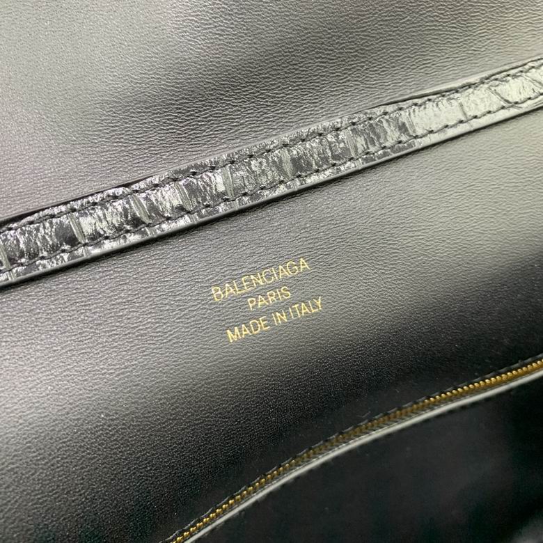 BLGA-Bags - Strap Story - 689