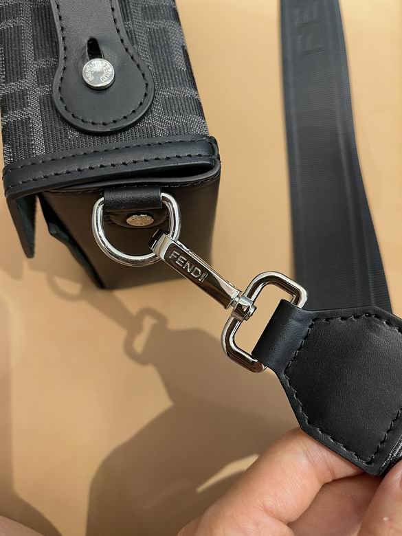 FDNI-Bags - Strap Story - 061