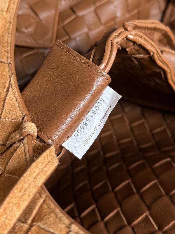 BTVA-Bags - Strap Story - 570