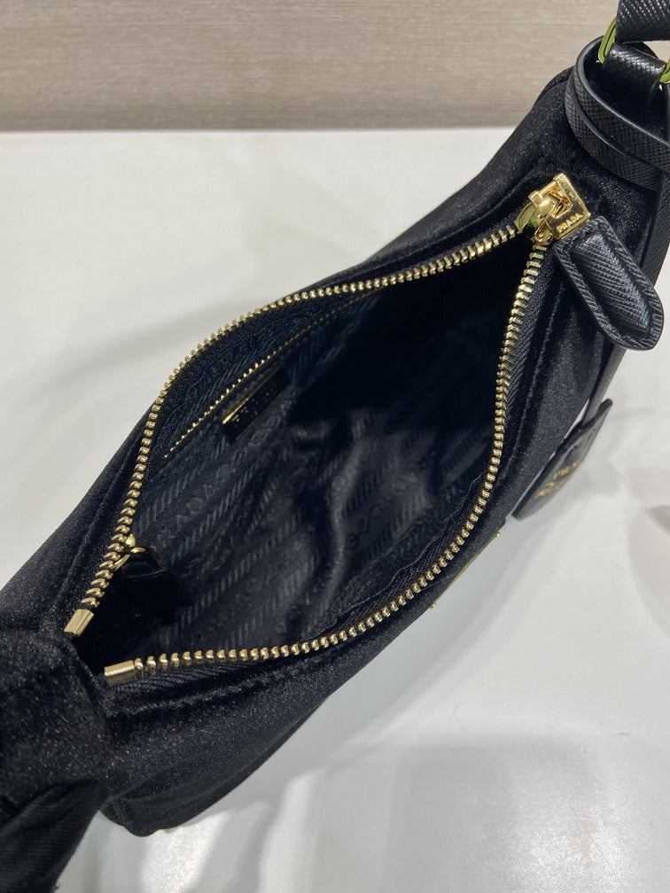 PRD-Bags - SheCary - 1953