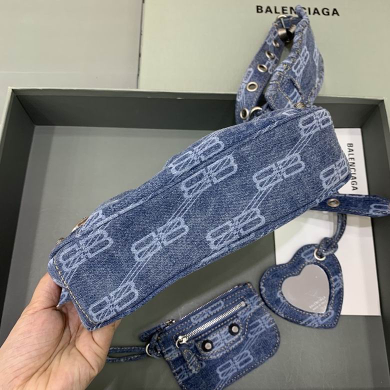 BLGA-Bags - Strap Story - 323