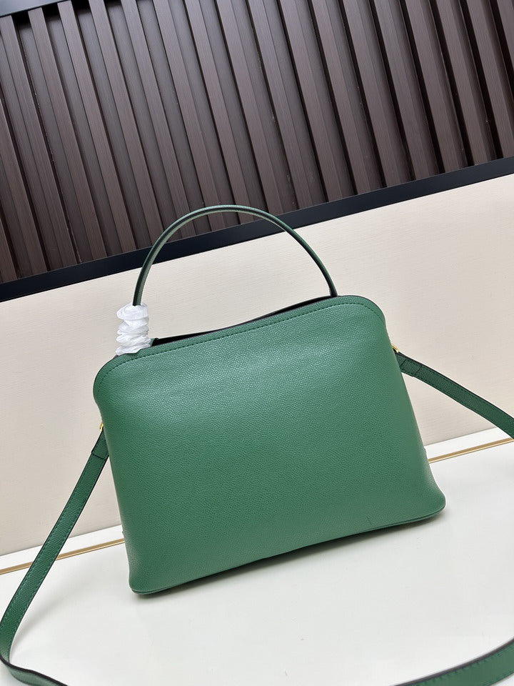 PRD-Bags - Strap Story - 1921