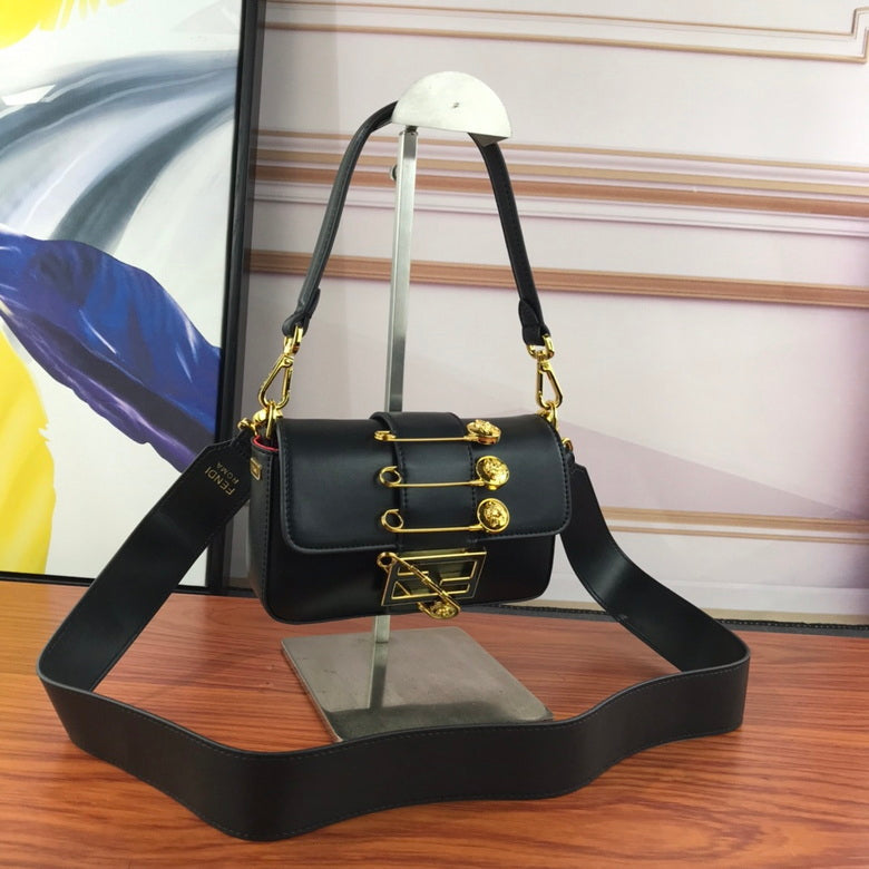 FDNI-Bags - Strap Story - 358