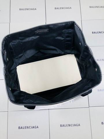 BLGA-Bags - Strap Story - 135