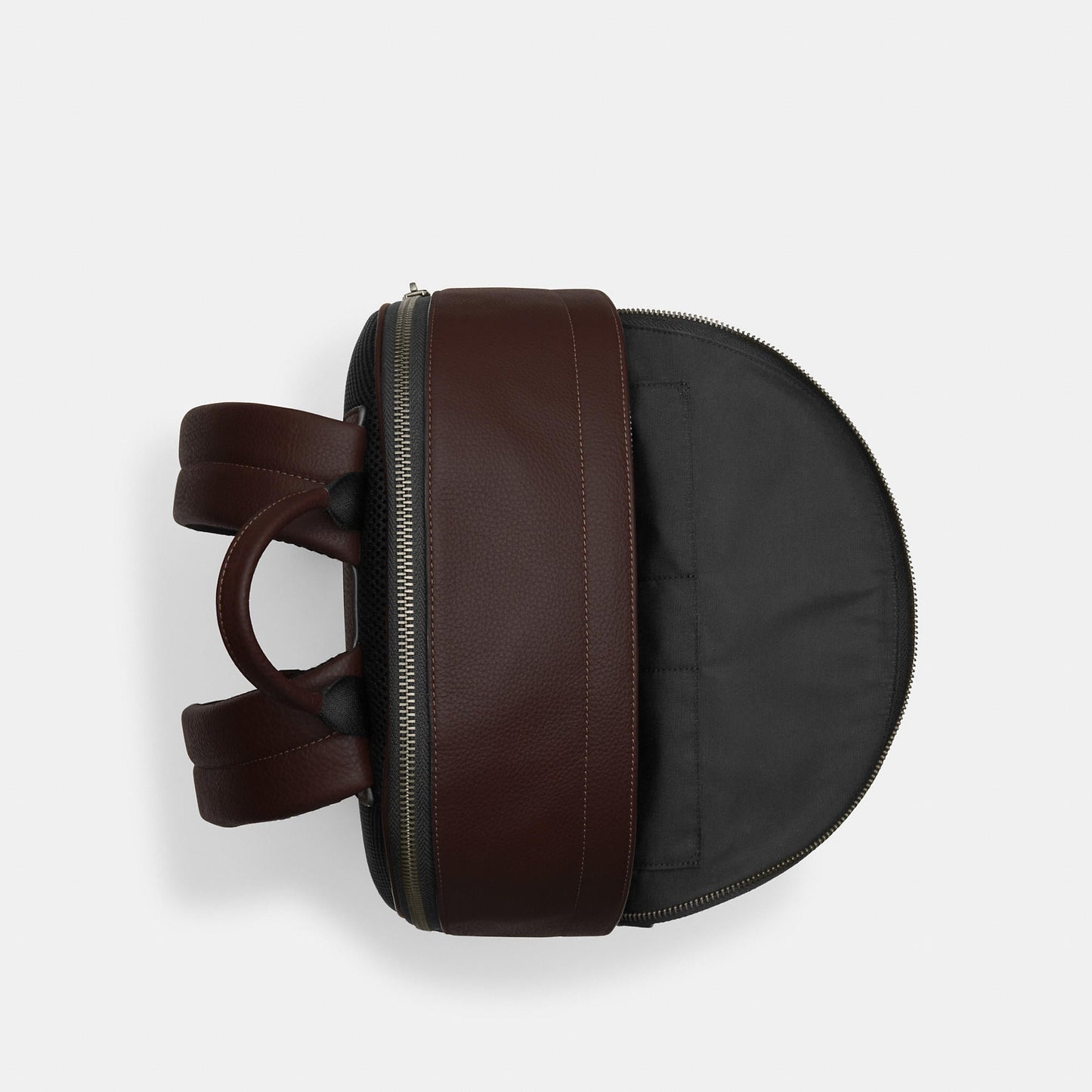 StrapStory - Backpack 230