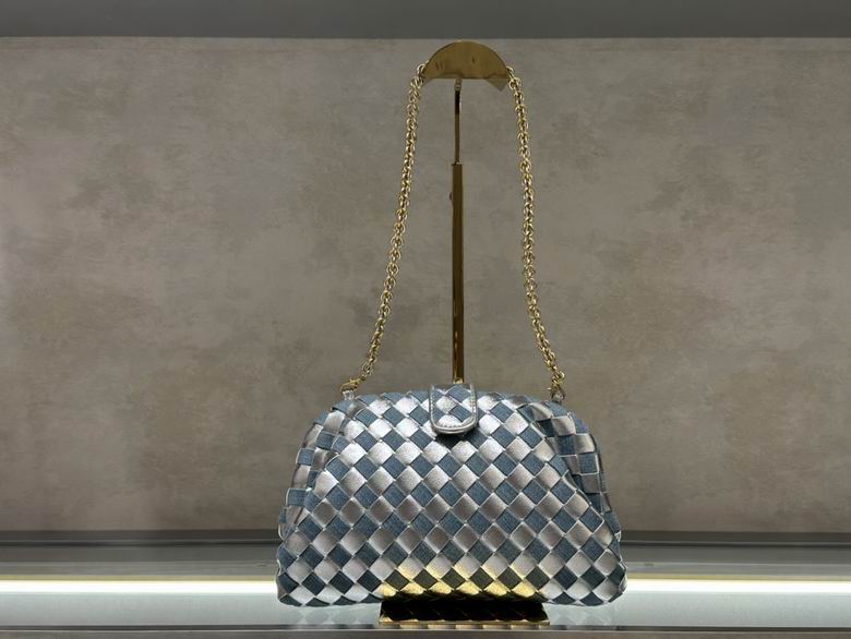 BTVA-Bags - Strap Story - 240
