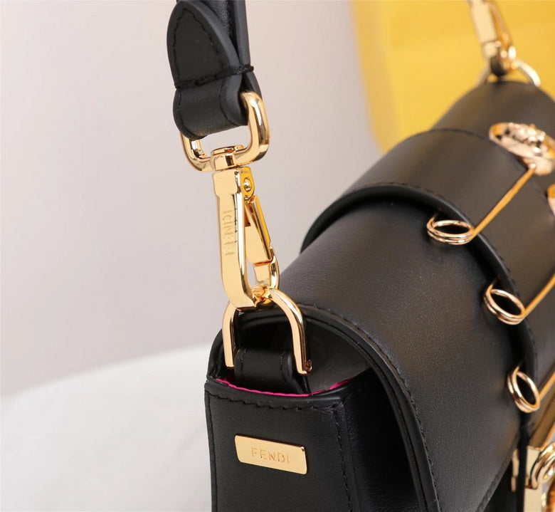 FDNI-Bags - Strap Story - 525