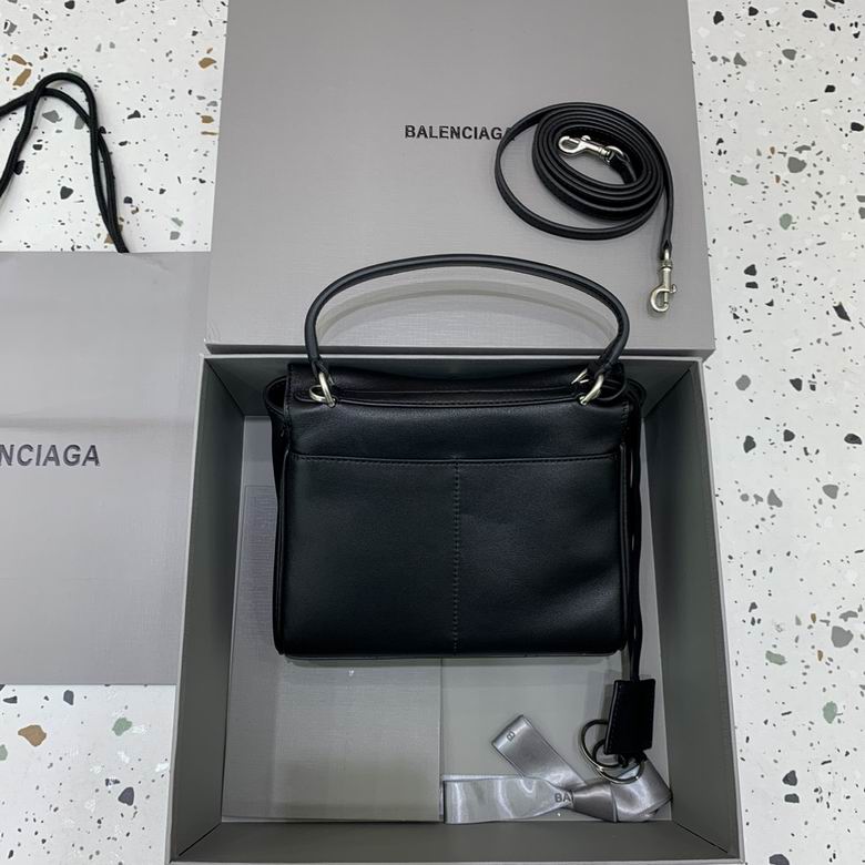 BLGA-Bags - Strap Story - 685