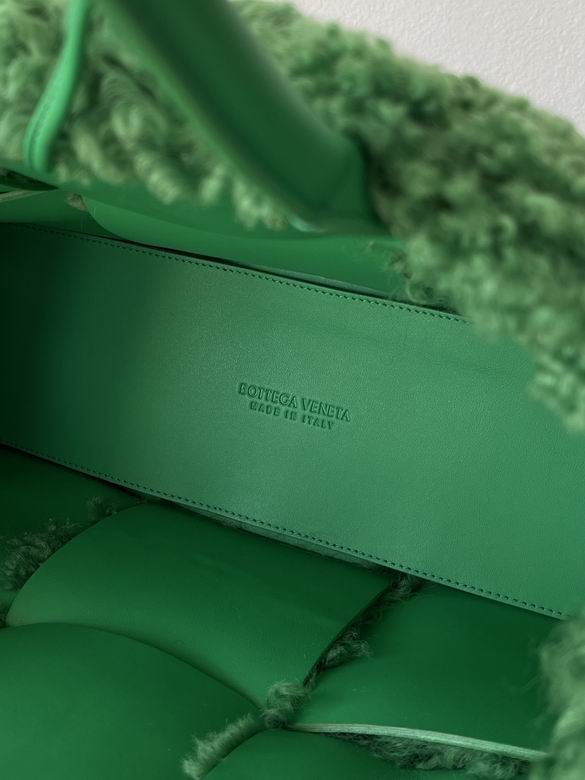 BTVA-Bags - Strap Story - 104