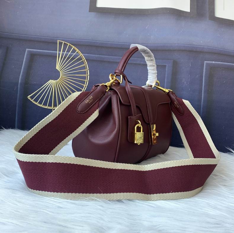 CLNE-Bags - Strap Story - 610