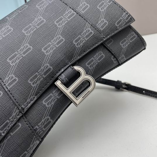 BLGA-Bags - Strap Story - 551