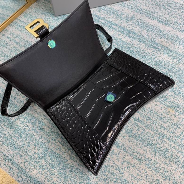 BLGA-Bags - Strap Story - 099