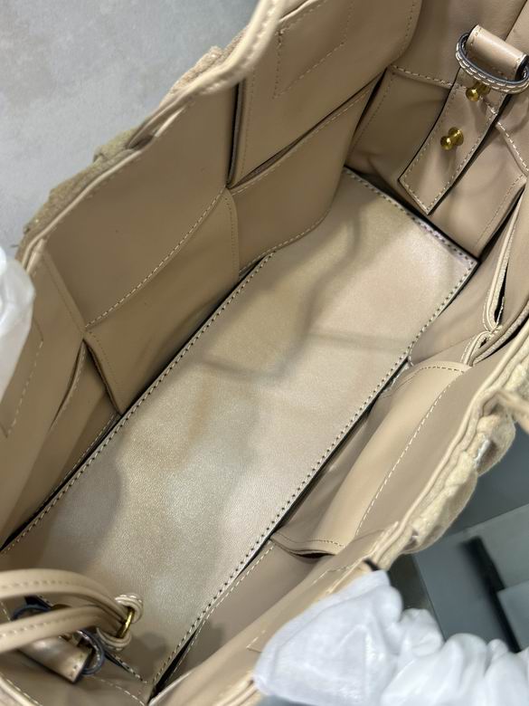 BTVA-Bags - Strap Story - 244