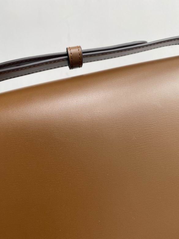 CLNE-Bags - Strap Story - 055