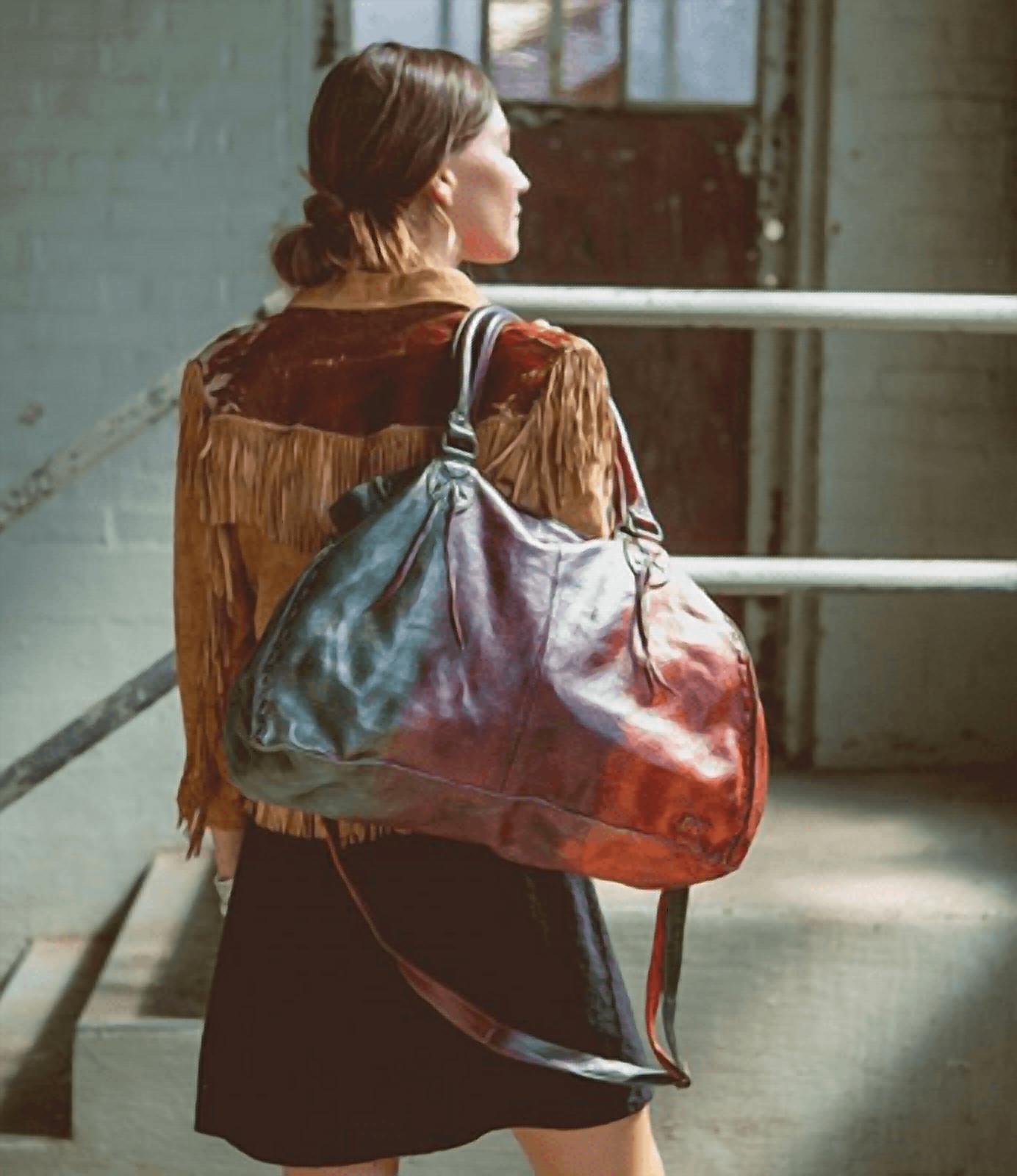 StrapStory - Tote Bag 2152