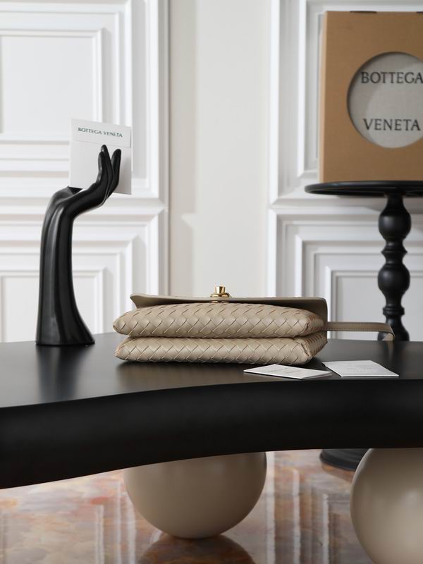 BTVA-Bags - Strap Story - 429