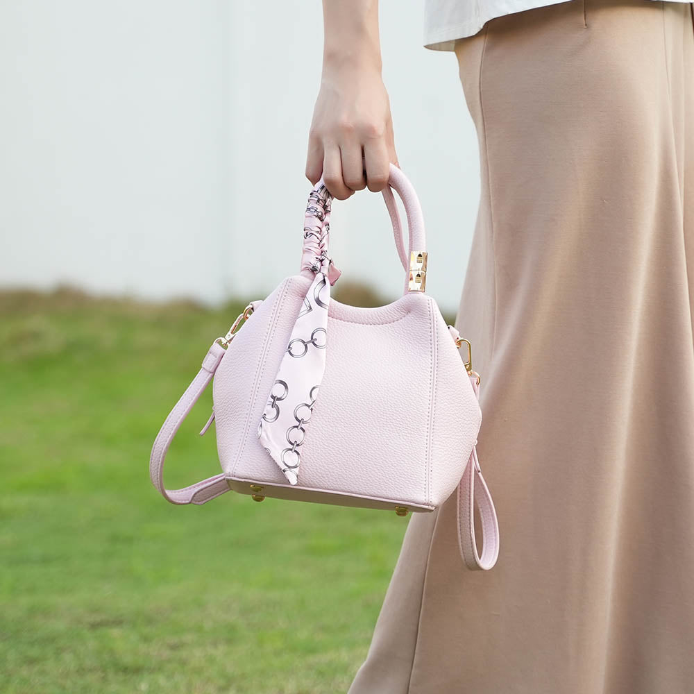 StrapStory - Tote Bag 507