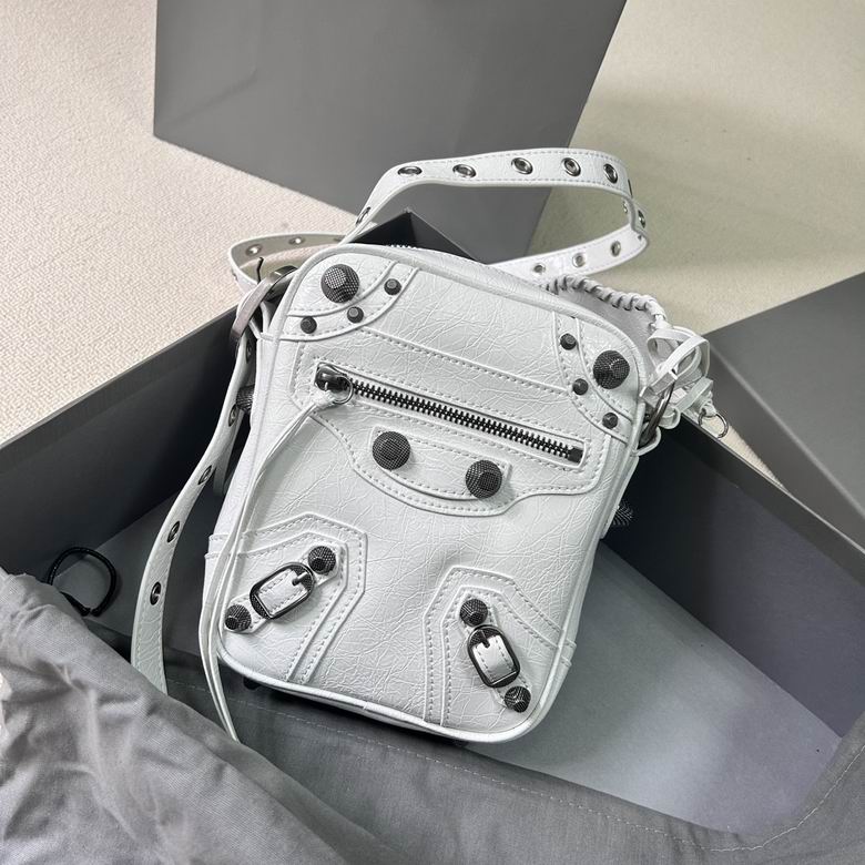 BLGA-Bags - Strap Story - 350