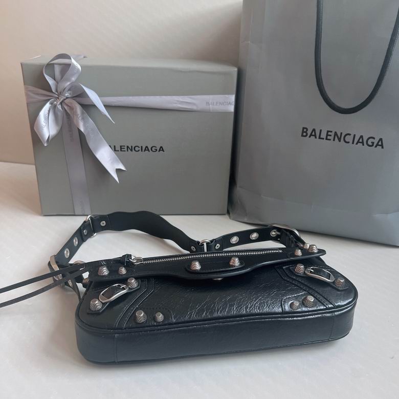 BLGA-Bags - Strap Story - 575